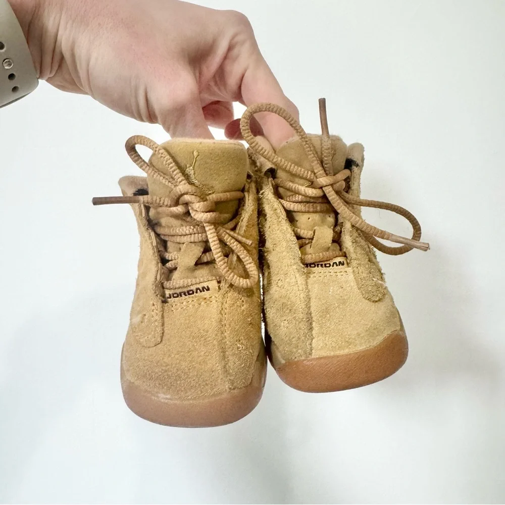 Kids Jordan 13 Retro Elemental Gold (TD) Sneakers KIDS 4C